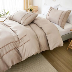 Corner Bliss Small Pom Lace Cotton Duvet Cover Set