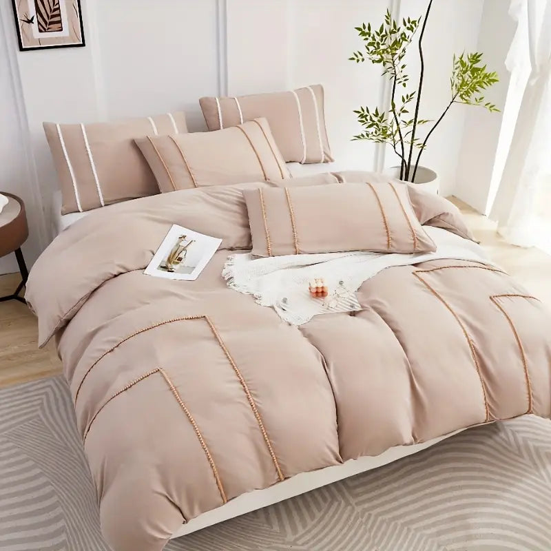 Corner Bliss Small Pom Lace Cotton Duvet Cover Set