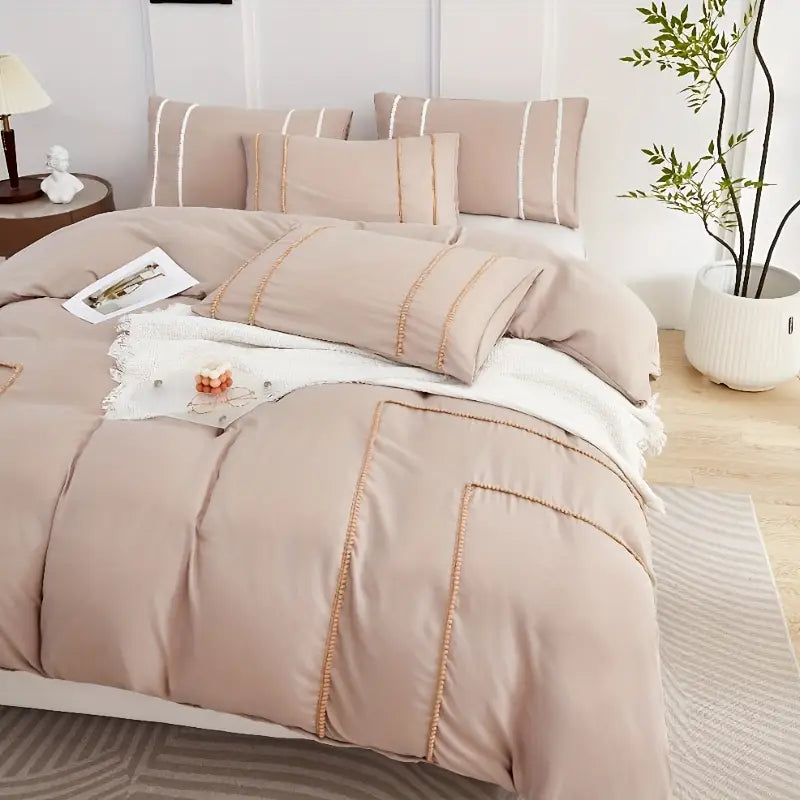 Corner Bliss Small Pom Lace Cotton Duvet Cover Set