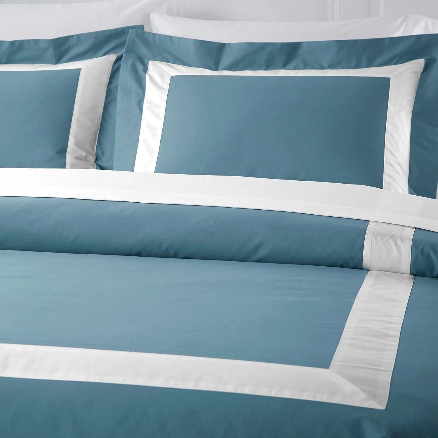 Aqua Blue Bordered Cotton Satin Duvet Cover Set