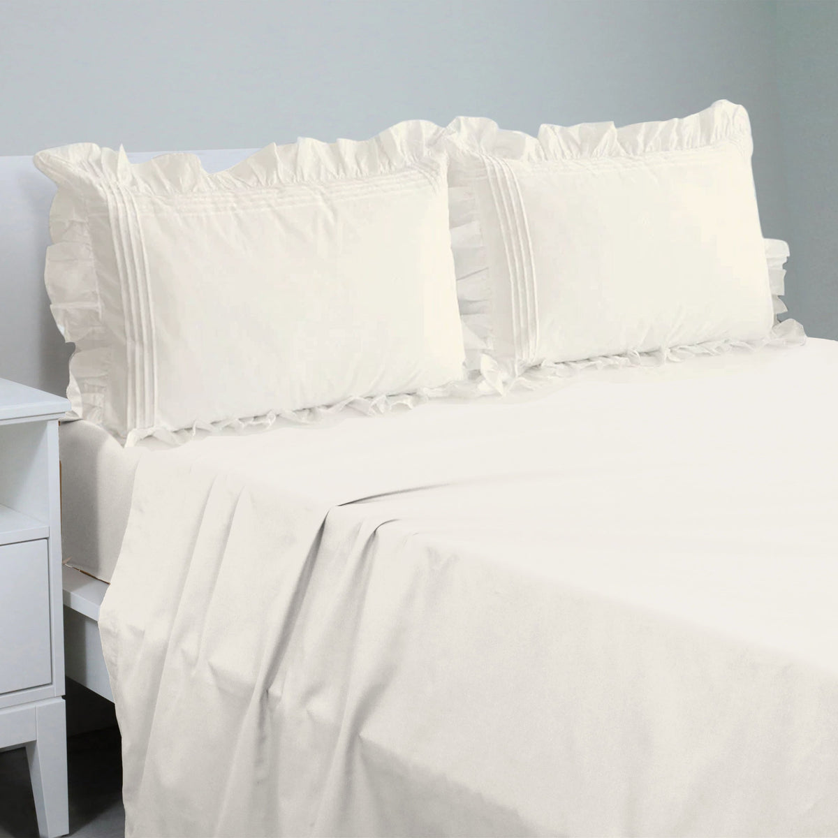 Cotton Fitted Sheet With Frilled Pillow Covers-Dove White