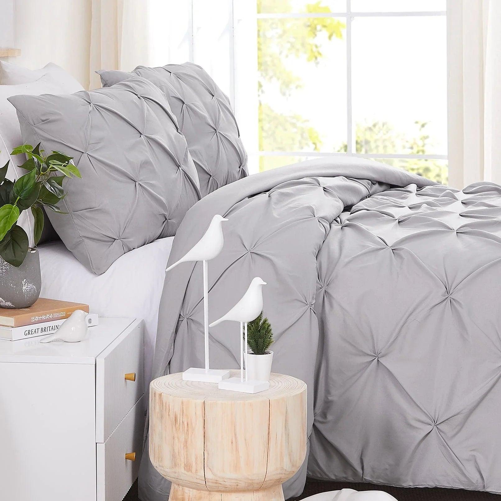 Luxury Cotton Satin Pintuck Duvet Cover Set - Light Grey