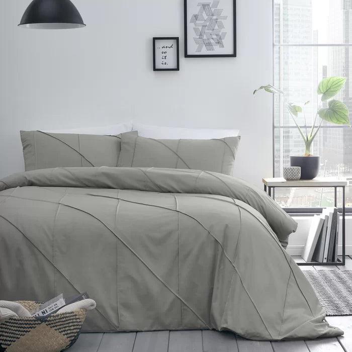 Geometric Pleated Cotton Satin Duvet Cover Set - Light Grey