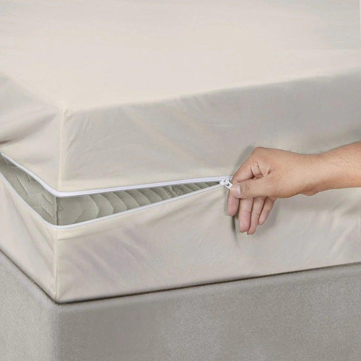 Cotton Zipper Mattress Cover - Off White