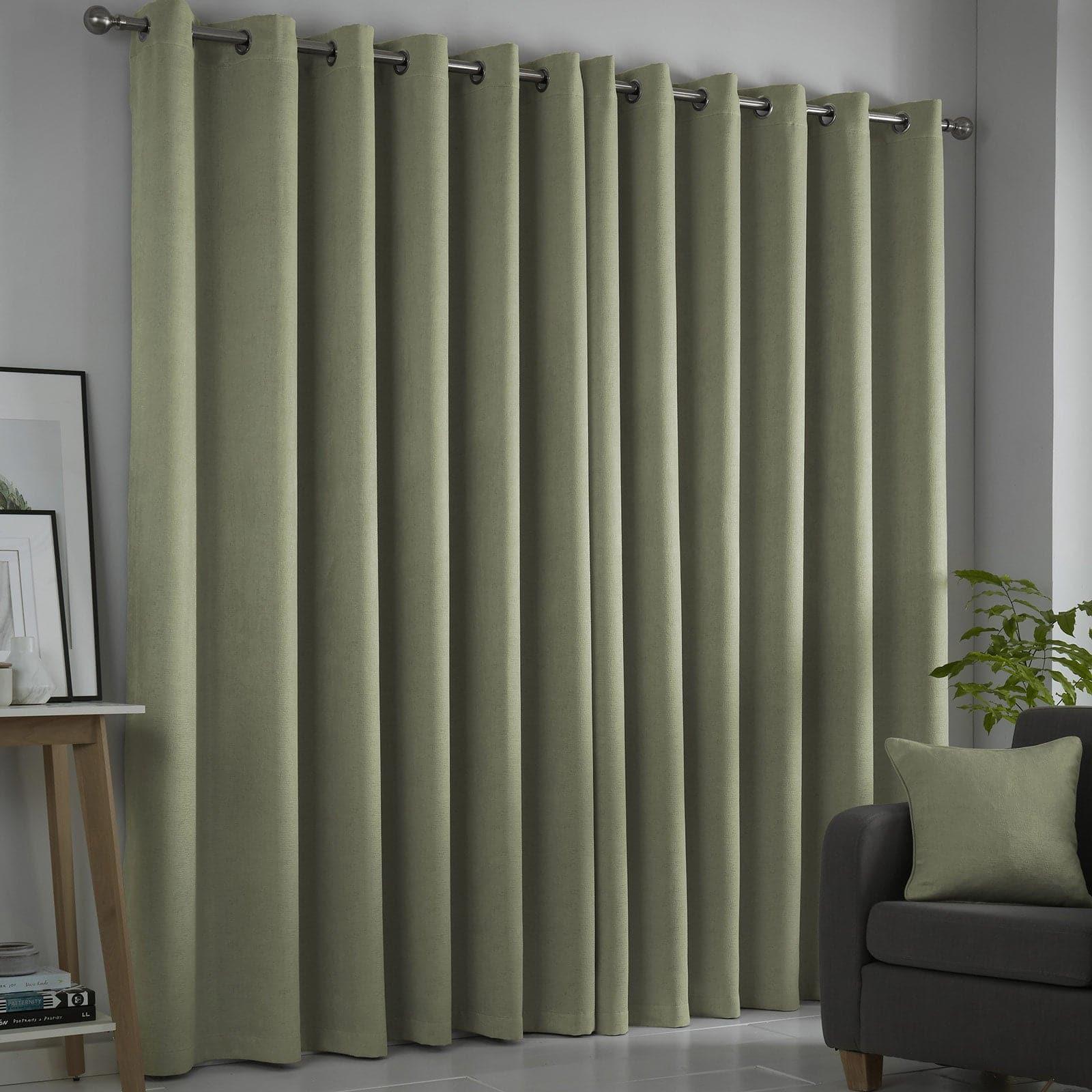 2Pc Plain Dyed Eyelet Curtains With Lining - Green