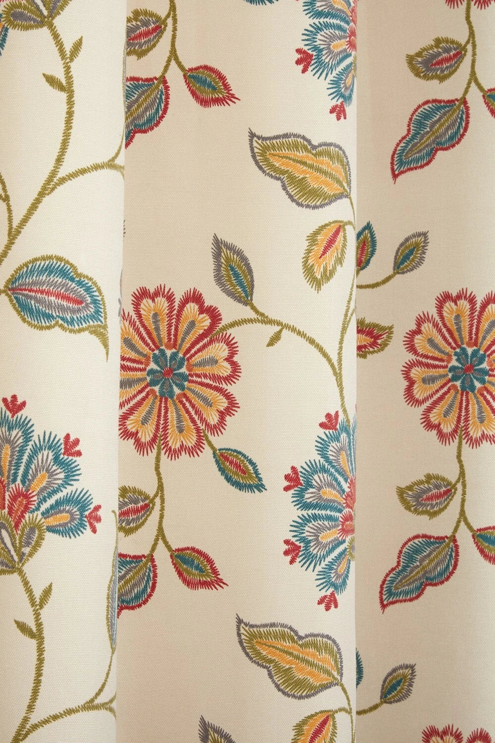 2Pc Printed Blackout Curtains – Premium Floral Bloom